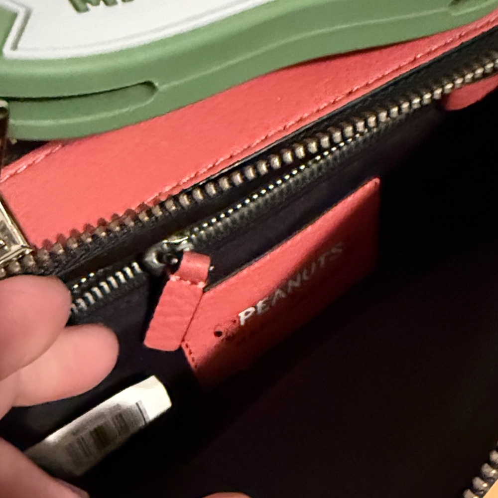 Marc Jacobs Yellow Peanuts Crossbody Bag - Picture 5 of 8